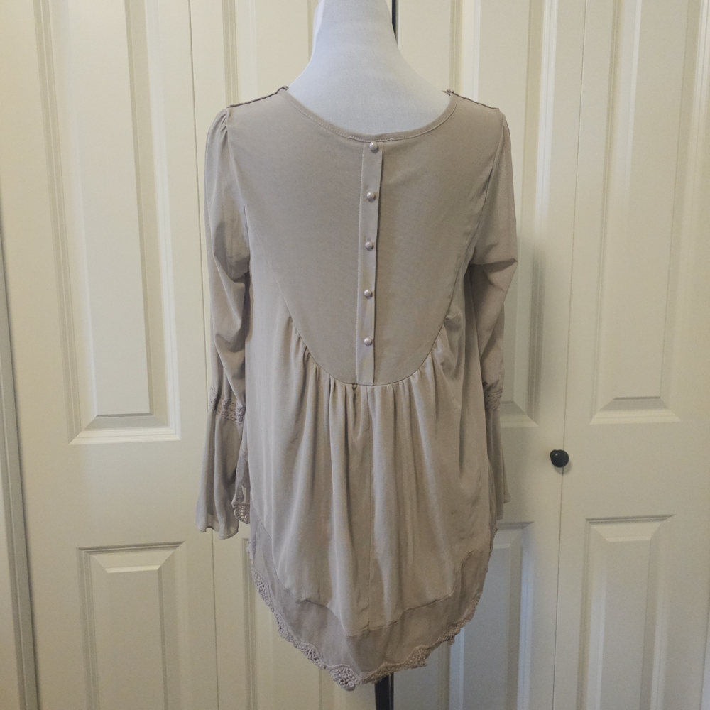 Ultra Pink Lace Crochet Blouse Taupe Sz S - Picture 6 of 16